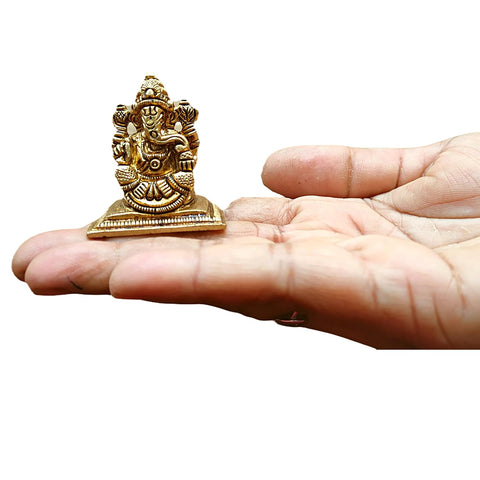 Divine Artz | Premium Mini Ganesha Brass Idol | Mini Ganesha Idol for Car Dashboard Brass | Ganesh Chaturthi Gifts, 4CM Height, Gold Colour - (1 Piece)