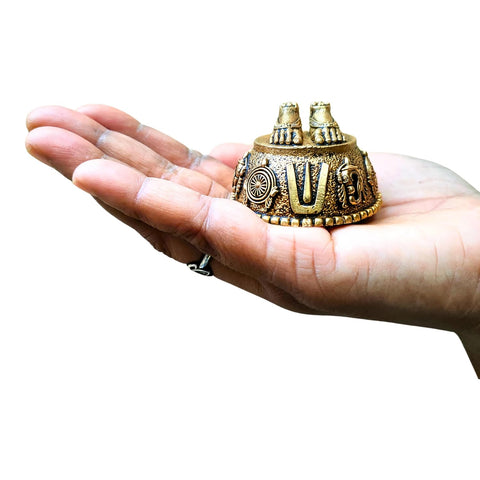 Divine Artz | Balaji Charan Paduka | Vishnu Charan Paduka | Charan Paduka for Puja Brass, Gold Colour 1 No (5 CM Diameter)