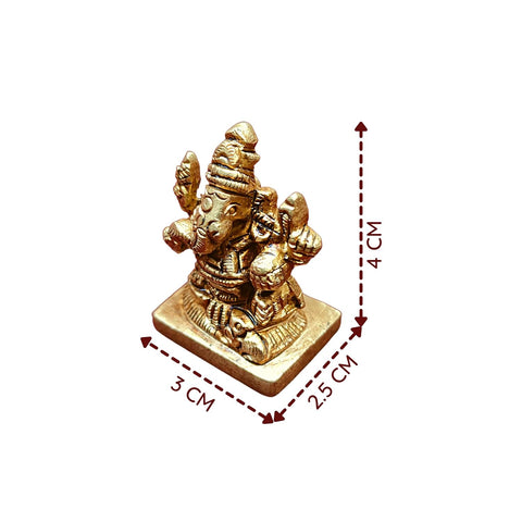 Divine Artz |  Mini Valampuri Vinayagar Idol | Mini Right Trunk Ganesha Idol | Ganesha Idol with Right Trunk for Car Dashboard Brass Height 4CM, Gold Colour, 1 Piece