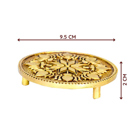 Divine Artz | Round Chowki | Pooja Chowki Round | Round Brass Chowki, Brass, Gold Colour, 1 Piece (9.5 CM Diameter)