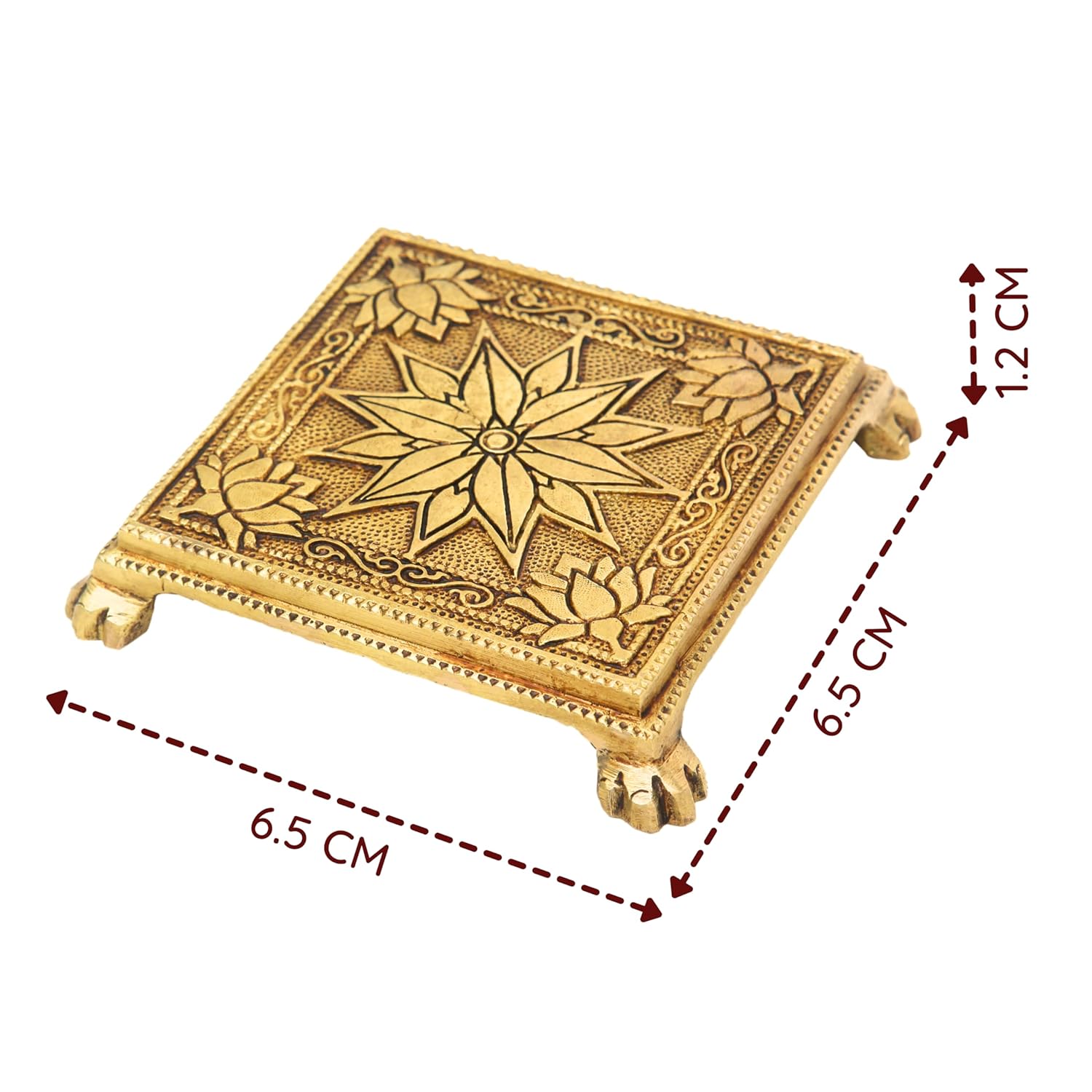 Divine Artz | Brass Pooja Chowki Square with Flower Design | Sqaure Brass Chowki for Puja, Brass, Gold Colour, 1 Piece (12 X 12 CM)