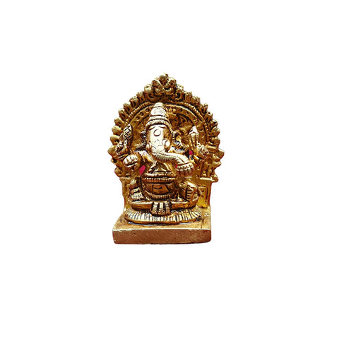 Divine Artz | Mini Ganesha Brass Idol with Arch | Ganesh Chaturthi Gifts | Ganesha Idol for Car Dashboard Brass, 5CM Height, Gold Colour - (1 Piece)