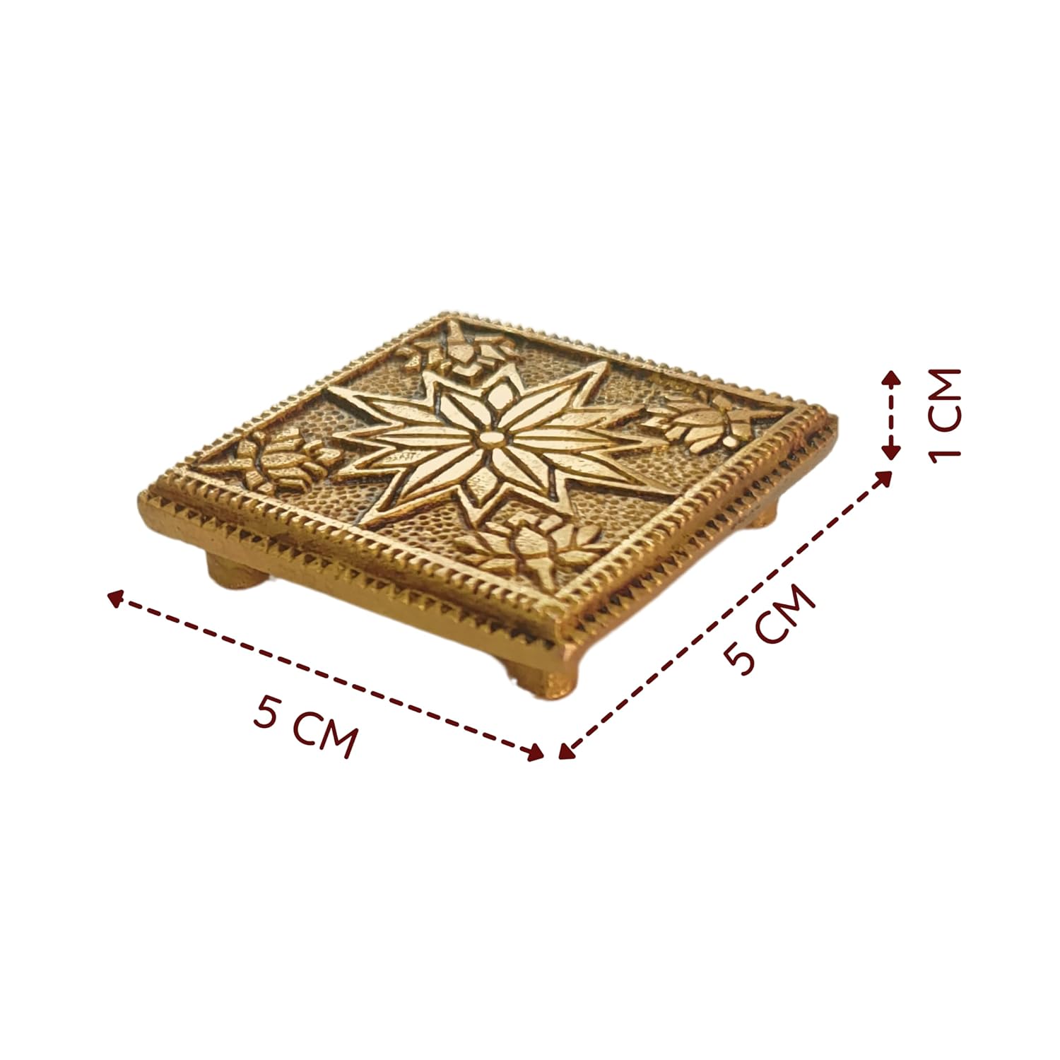 Divine Artz | Brass Pooja Chowki Square with Flower Design | Sqaure Brass Chowki for Puja, Brass, Gold Colour, 1 Piece (5 X 5 CM)